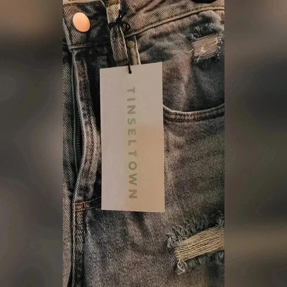 NWT TINSELTOWN Women's Distressed Blue Jeans Size 0 - Picture 5 of 7